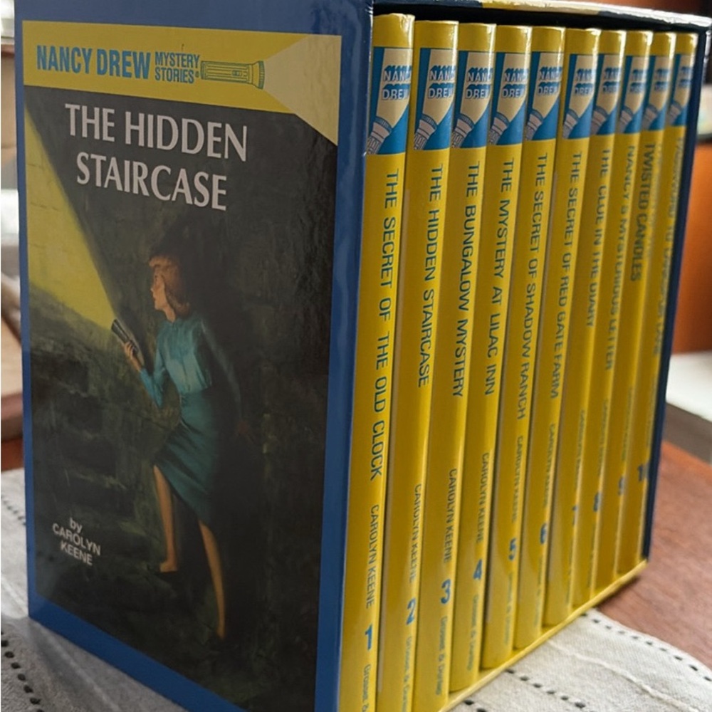 Nancy Drew Mystery Box Set